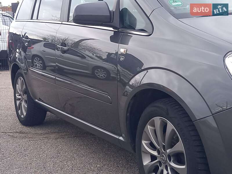 Минивэн Opel Zafira 2010 в Белой Церкви фото 2 Минивэн Opel Zafira 2010 в Белой Церкви