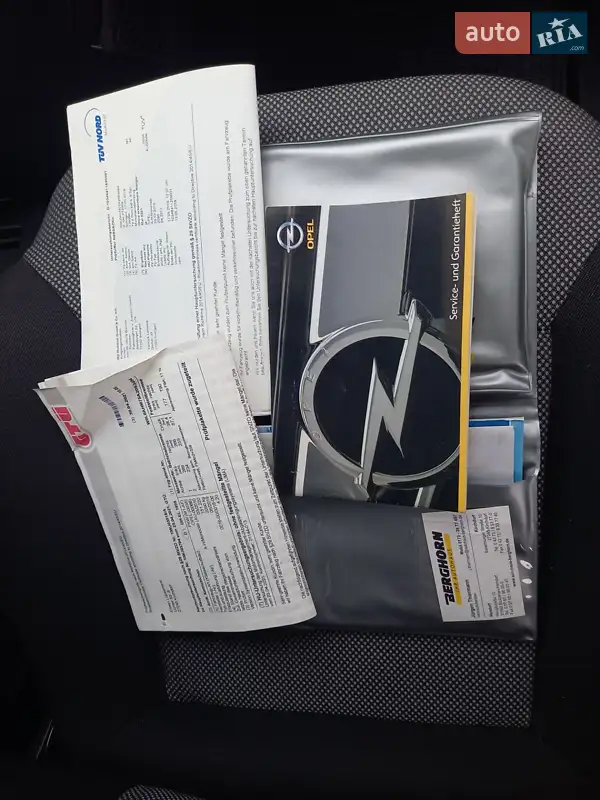 Минивэн Opel Zafira 2010 в Белой Церкви документ 3 фото Минивэн Opel Zafira 2010 в Белой Церкви документ
