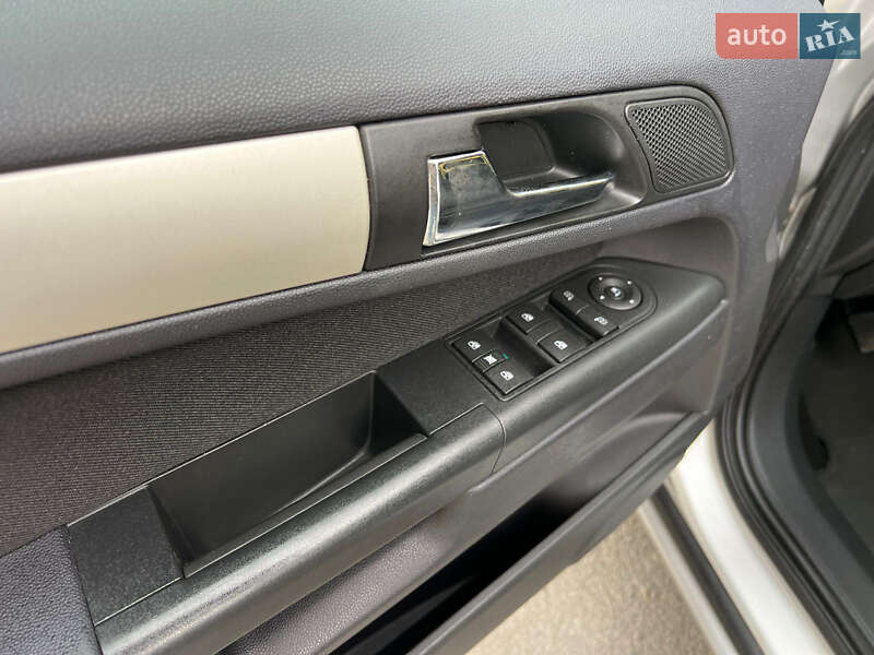 Мінівен Opel Zafira 2008 в Звягелі фото 46 Мінівен Opel Zafira 2008 в Звягелі