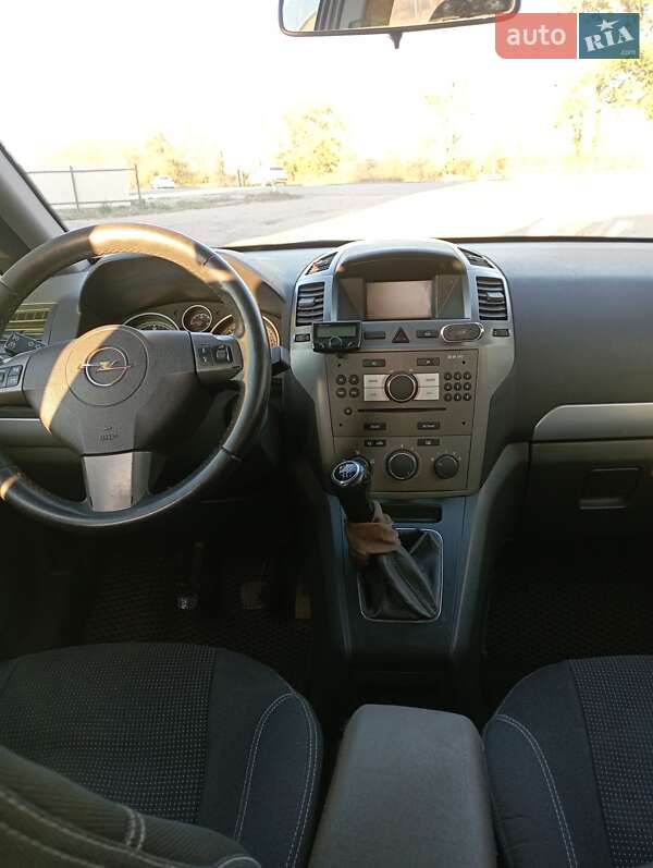 Мінівен Opel Zafira 2007 в Кагарлику фото 2 Мінівен Opel Zafira 2007 в Кагарлику