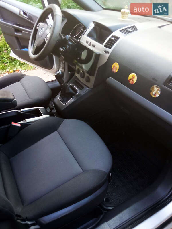 Минивэн Opel Zafira 2008 в Черновцах фото 17 Минивэн Opel Zafira 2008 в Черновцах