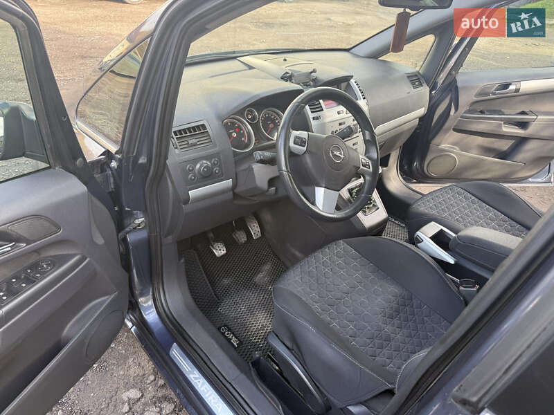 Минивэн Opel Zafira 2008 в Перемышлянах фото 9 Минивэн Opel Zafira 2008 в Перемышлянах
