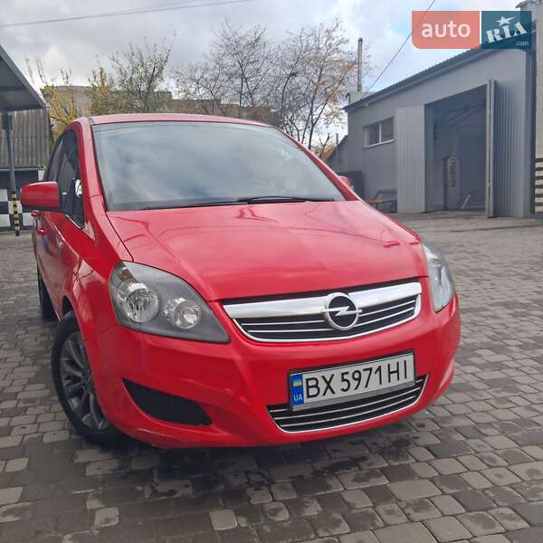 Минивэн Opel Zafira 2010 в Староконстантинове фото 3 Минивэн Opel Zafira 2010 в Староконстантинове