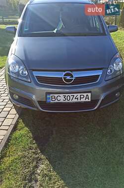 Мінівен Opel Zafira 2006 в Шегинях