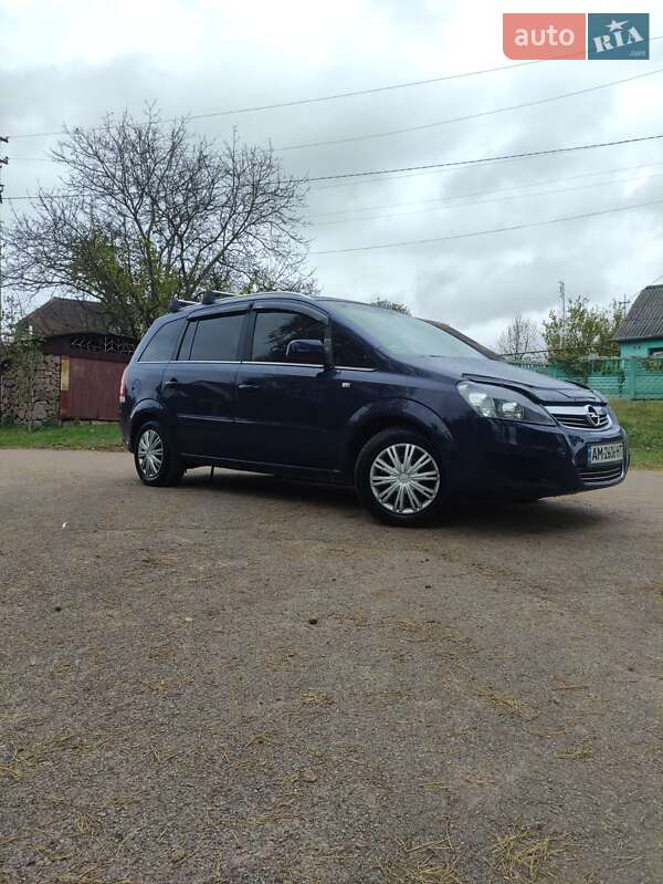 Минивэн Opel Zafira 2012 в Коростене фото 2 Минивэн Opel Zafira 2012 в Коростене