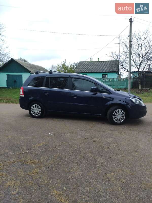 Минивэн Opel Zafira 2012 в Коростене фото 4 Минивэн Opel Zafira 2012 в Коростене