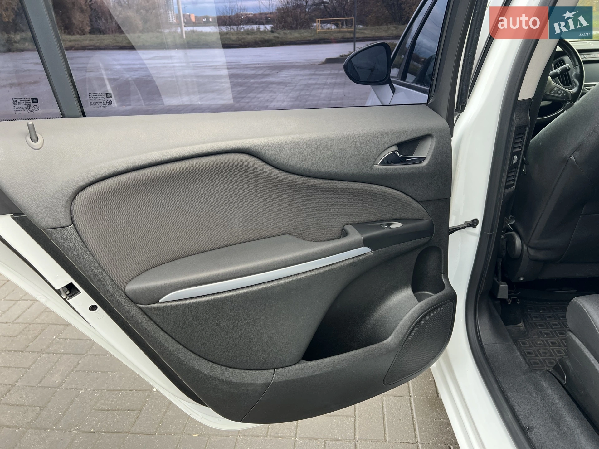 2017 Opel Zafira - мініатюра 35