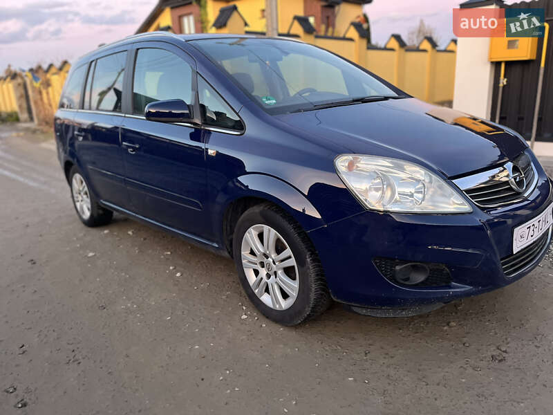 Минивэн Opel Zafira 2009 в Львове фото 13 Минивэн Opel Zafira 2009 в Львове