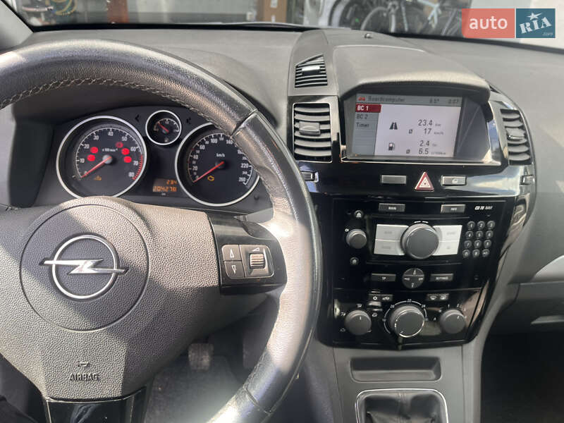 Минивэн Opel Zafira 2009 в Львове фото 26 Минивэн Opel Zafira 2009 в Львове