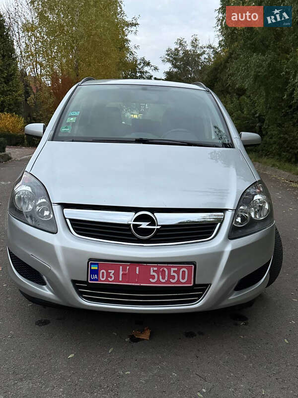 Минивэн Opel Zafira 2009 в Ровно фото 22 Минивэн Opel Zafira 2009 в Ровно