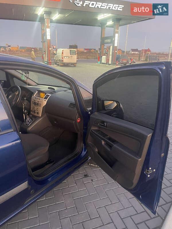 Минивэн Opel Zafira 2009 в Буске фото 15 Минивэн Opel Zafira 2009 в Буске