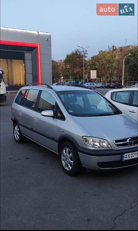 Opel Zafira 2003 Opel Zafira 2003