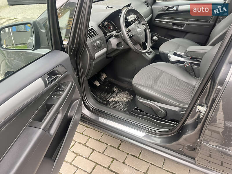 Минивэн Opel Zafira 2012 в Луцке фото 17 Минивэн Opel Zafira 2012 в Луцке