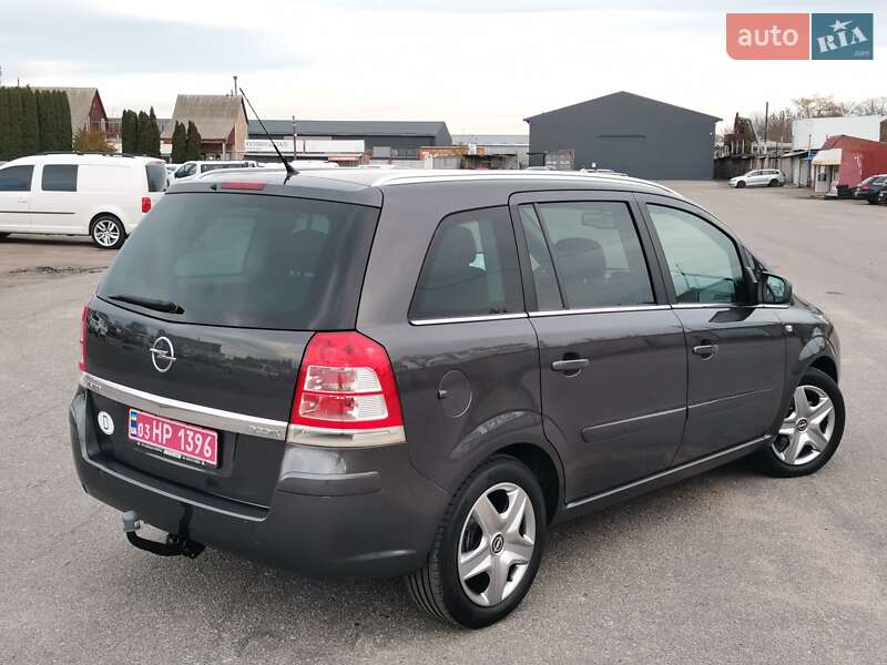 Мінівен Opel Zafira 2012 в Білій Церкві