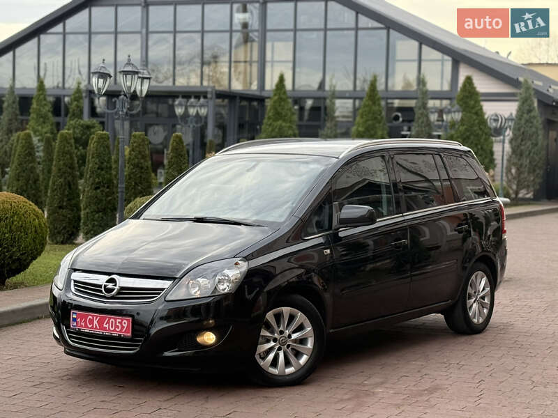 Минивэн Opel Zafira 2014 в Стрые