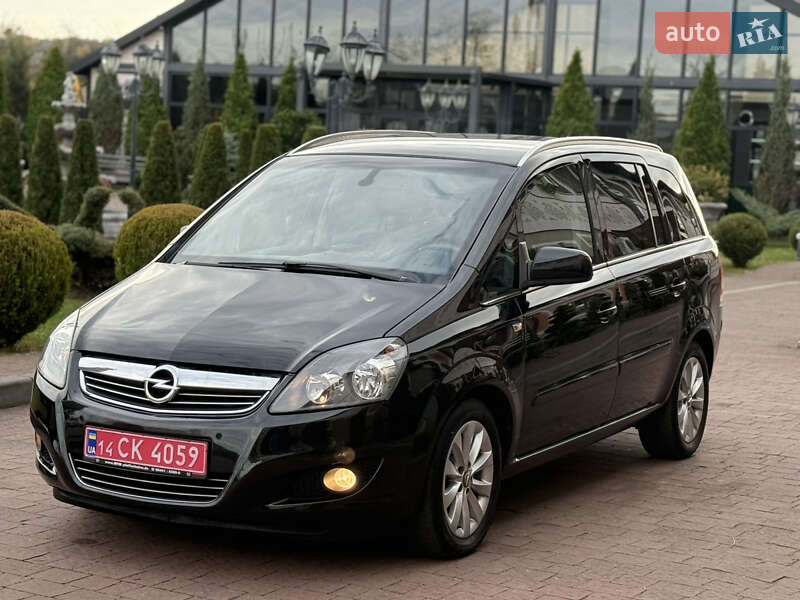Минивэн Opel Zafira 2014 в Стрые
