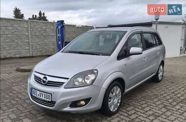 Мінівен Opel Zafira 2012 в Житомирі