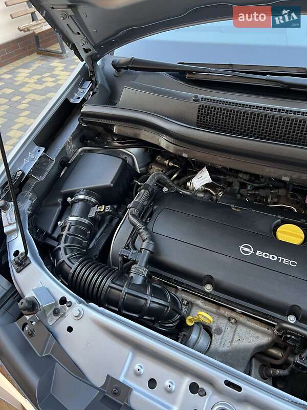 Мінівен Opel Zafira 2010 в Луцьку фото 30 Мінівен Opel Zafira 2010 в Луцьку