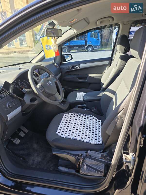 Минивэн Opel Zafira 2006 в Бучаче фото 12 Минивэн Opel Zafira 2006 в Бучаче