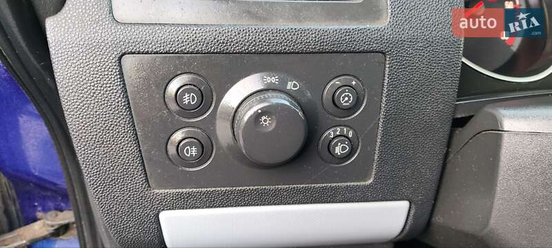 Минивэн Opel Zafira 2005 в Новоукраинке фото 11 Минивэн Opel Zafira 2005 в Новоукраинке