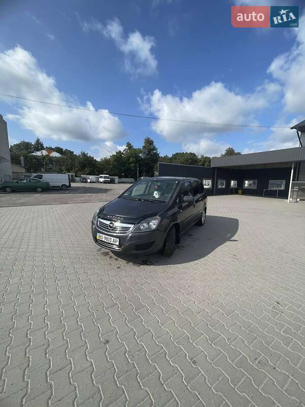 Мінівен Opel Zafira 2010 в Кременці