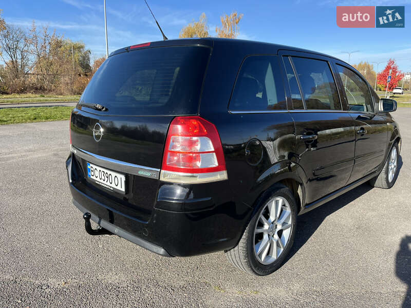 Мінівен Opel Zafira 2011 в Львові