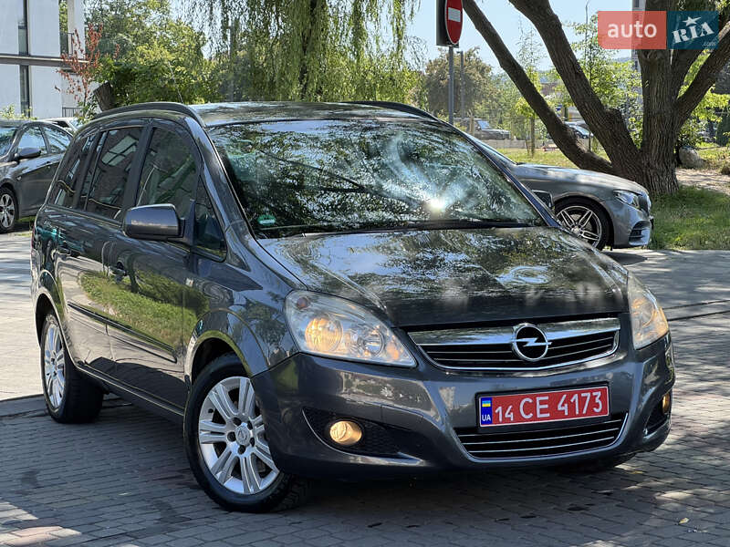 Минивэн Opel Zafira 2012 в Львове фото 5 Минивэн Opel Zafira 2012 в Львове