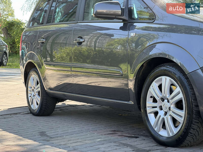 Минивэн Opel Zafira 2012 в Львове фото 20 Минивэн Opel Zafira 2012 в Львове