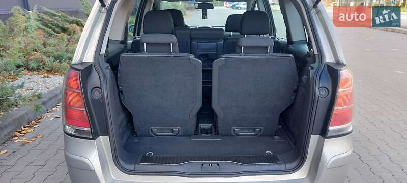 Минивэн Opel Zafira 2007 в Белой Церкви