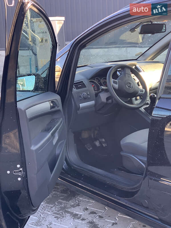 Мінівен Opel Zafira 2009 в Луцьку фото 9 Мінівен Opel Zafira 2009 в Луцьку