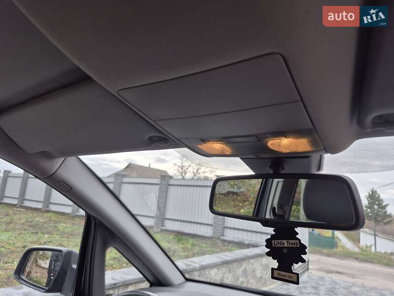 Минивэн Opel Zafira 2010 в Хороле фото 29 Минивэн Opel Zafira 2010 в Хороле