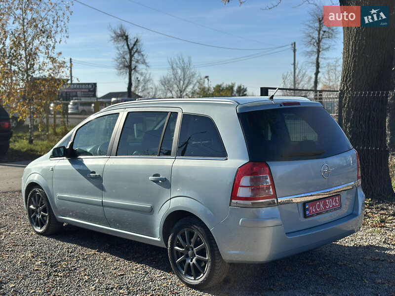 Мінівен Opel Zafira 2009 в Вінниці