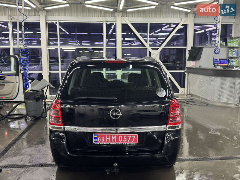 Минивэн Opel Zafira 2009 в Луцке фото 5 Минивэн Opel Zafira 2009 в Луцке