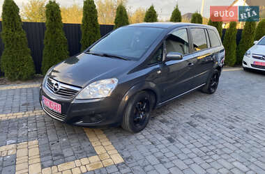Минивэн Opel Zafira 2009 в Любомле