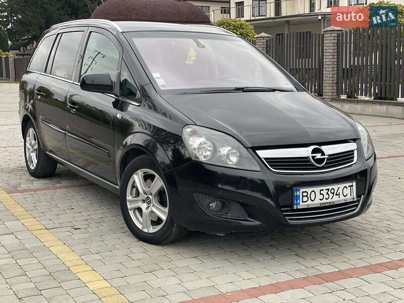 Opel Zafira 2011 Opel Zafira 2011