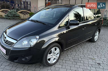 Минивэн Opel Zafira 2013 в Шепетовке