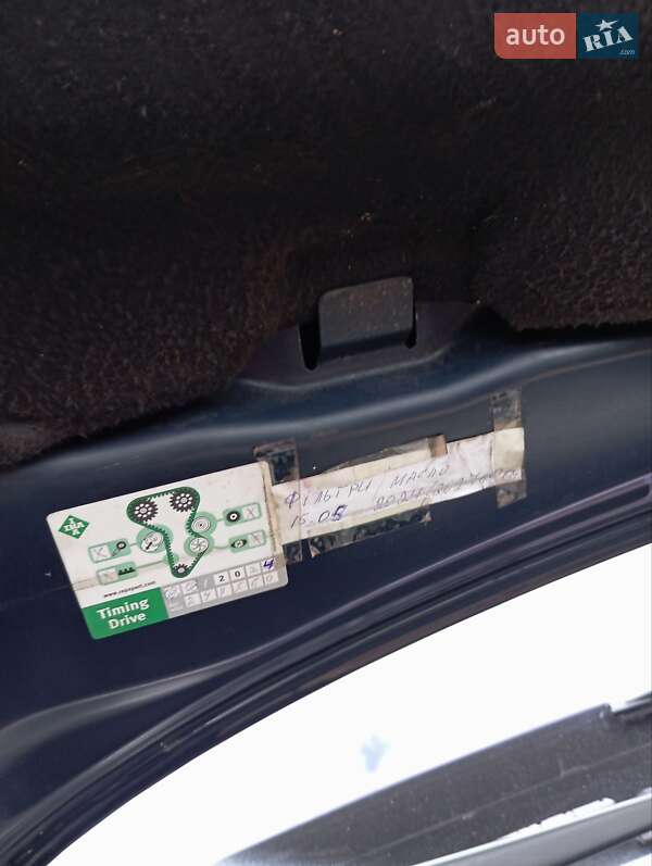 Минивэн Opel Zafira 2002 в Дубно