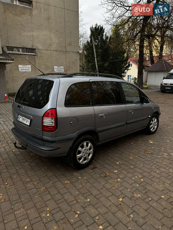 Минивэн Opel Zafira 2003 в Львове