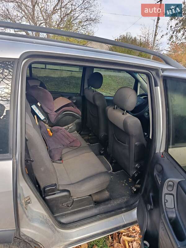 Минивэн Opel Zafira 2000 в Киеве фото 9 Минивэн Opel Zafira 2000 в Киеве