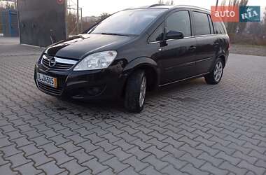 Минивэн Opel Zafira 2008 в Каменец-Подольском