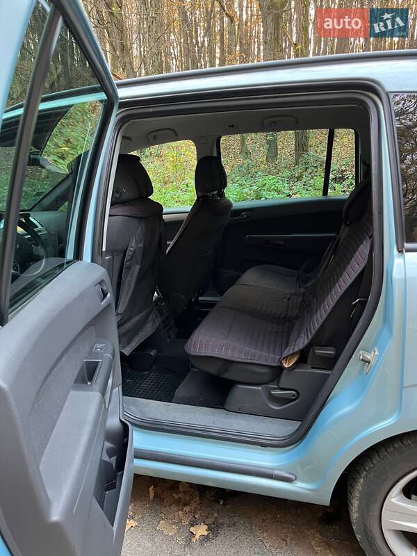 Минивэн Opel Zafira 2009 в Ужгороде фото 9 Минивэн Opel Zafira 2009 в Ужгороде