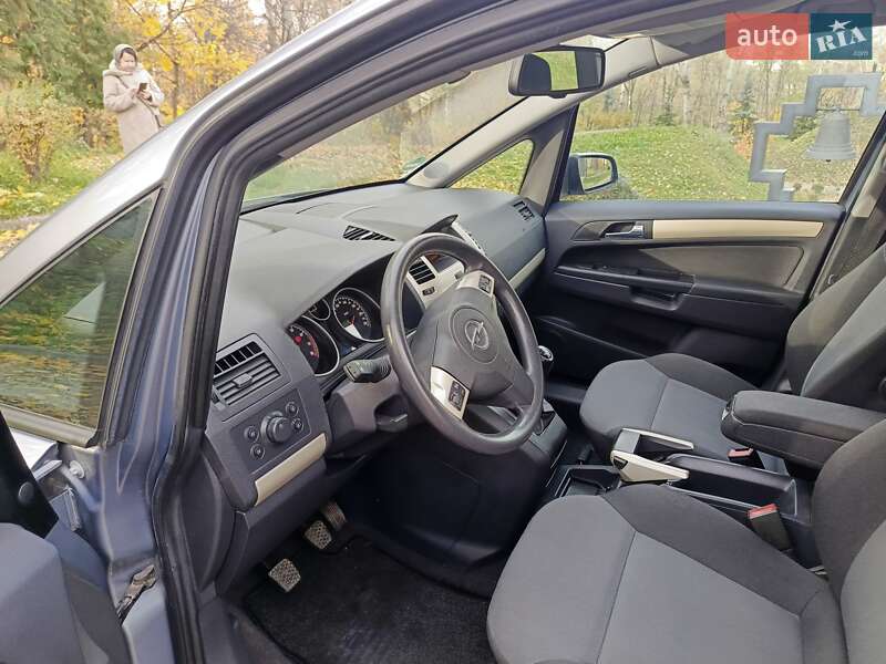 Мінівен Opel Zafira 2009 в Києві фото 20 Мінівен Opel Zafira 2009 в Києві