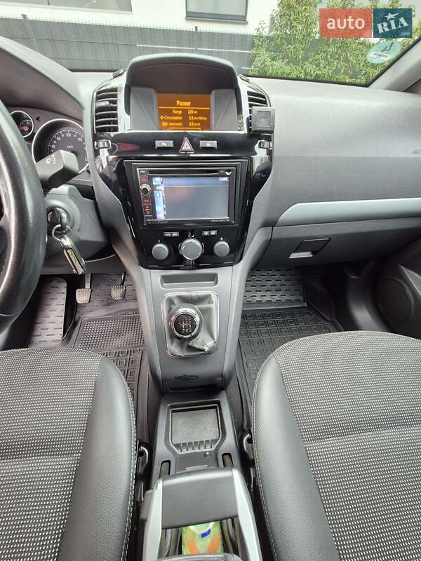 Минивэн Opel Zafira 2011 в Львове фото 37 Минивэн Opel Zafira 2011 в Львове