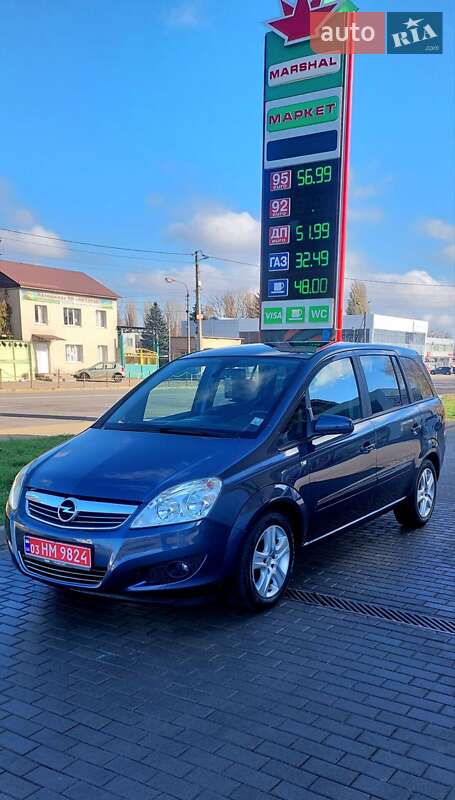 Мінівен Opel Zafira 2010 в Білій Церкві фото Мінівен Opel Zafira 2010 в Білій Церкві
