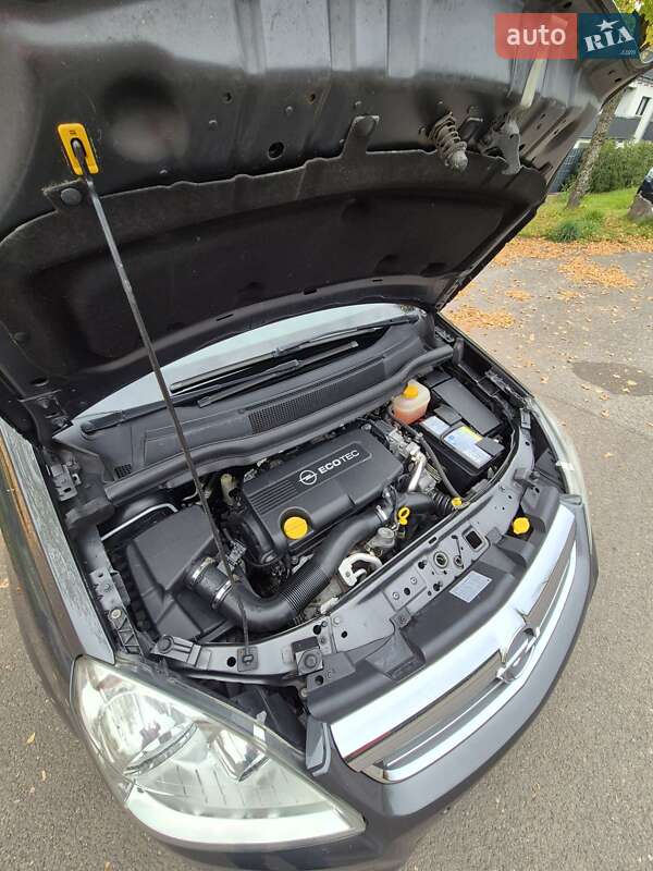Минивэн Opel Zafira 2011 в Львове фото 56 Минивэн Opel Zafira 2011 в Львове