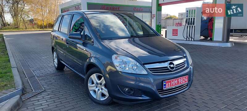 Мінівен Opel Zafira 2010 в Білій Церкві фото 2 Мінівен Opel Zafira 2010 в Білій Церкві