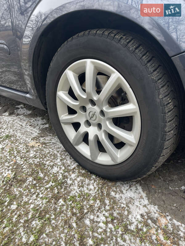 Минивэн Opel Zafira 2007 в Конотопе
