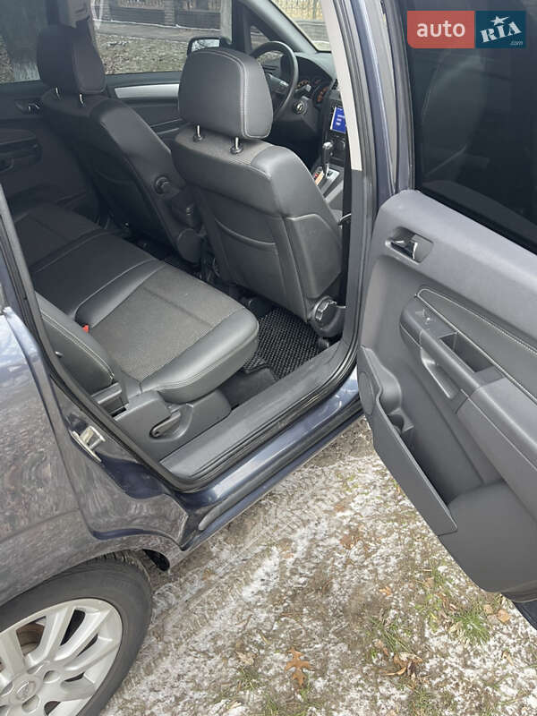 Минивэн Opel Zafira 2007 в Конотопе