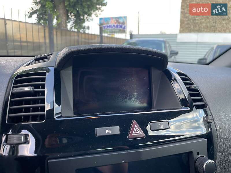 Минивэн Opel Zafira 2011 в Киеве