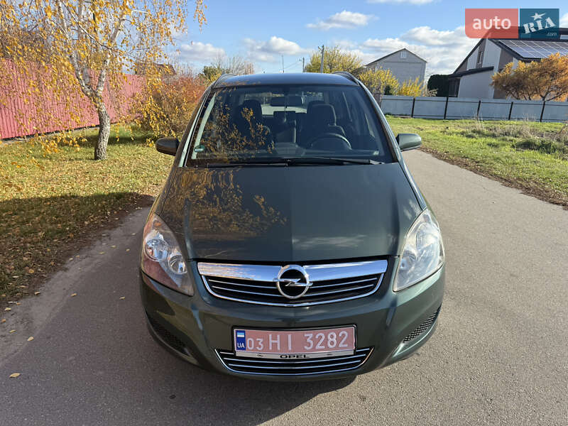 Минивэн Opel Zafira 2009 в Борисполе